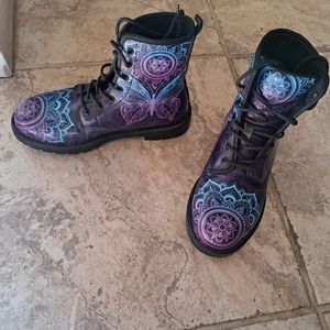 Zulily butterfly slip resistant shoes